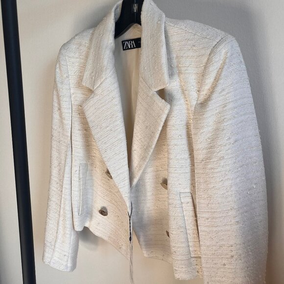 ZARA Textured Cropped Blazer Short Jacket Cream White Gold Buttons - SMALL - Picture 3 of 4